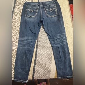 Miss Me Curvy Ankle Jeans